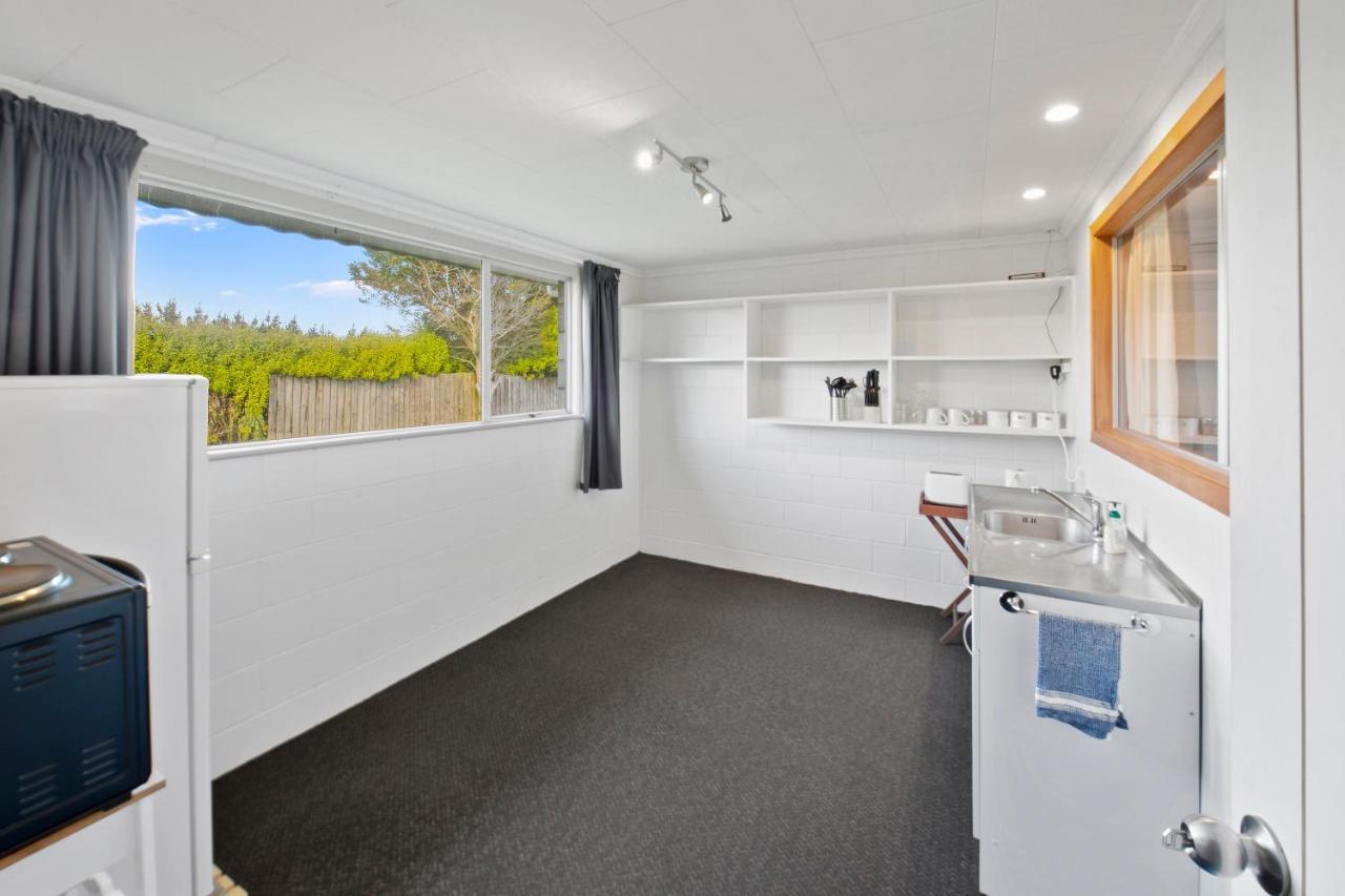 Nine Acres Apartment Invercargill Bagian luar foto